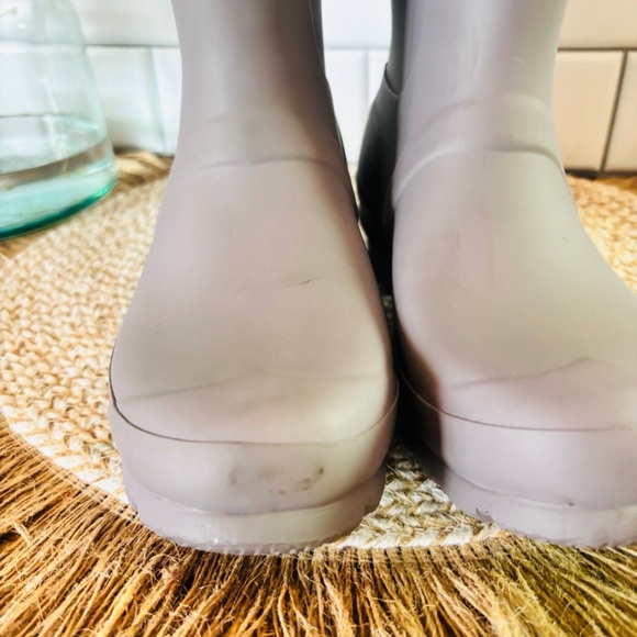 Hunter Women's Original Short Rain Boot Matte purple 5 Womens - Picture 4 of 6